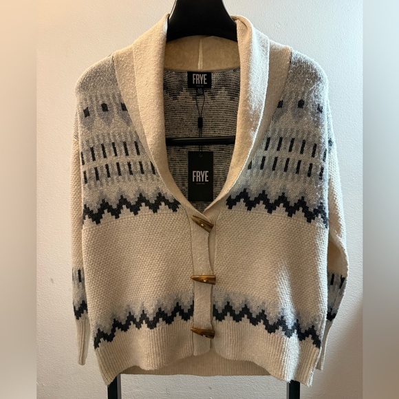 Frye Sweaters - NWT FRYE Women's Oatmeal Heather Combo Aztec Pattern Cardigan Sweater  Small $98